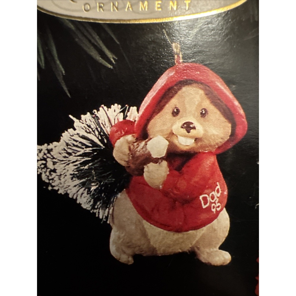 NOS Hallmark‎ Ornament DAD 1995 BEAVER Christmas Tree HOODIE Collectible Father